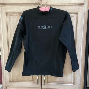 Aqua Lung surf shirt Polyolefin top black sz S